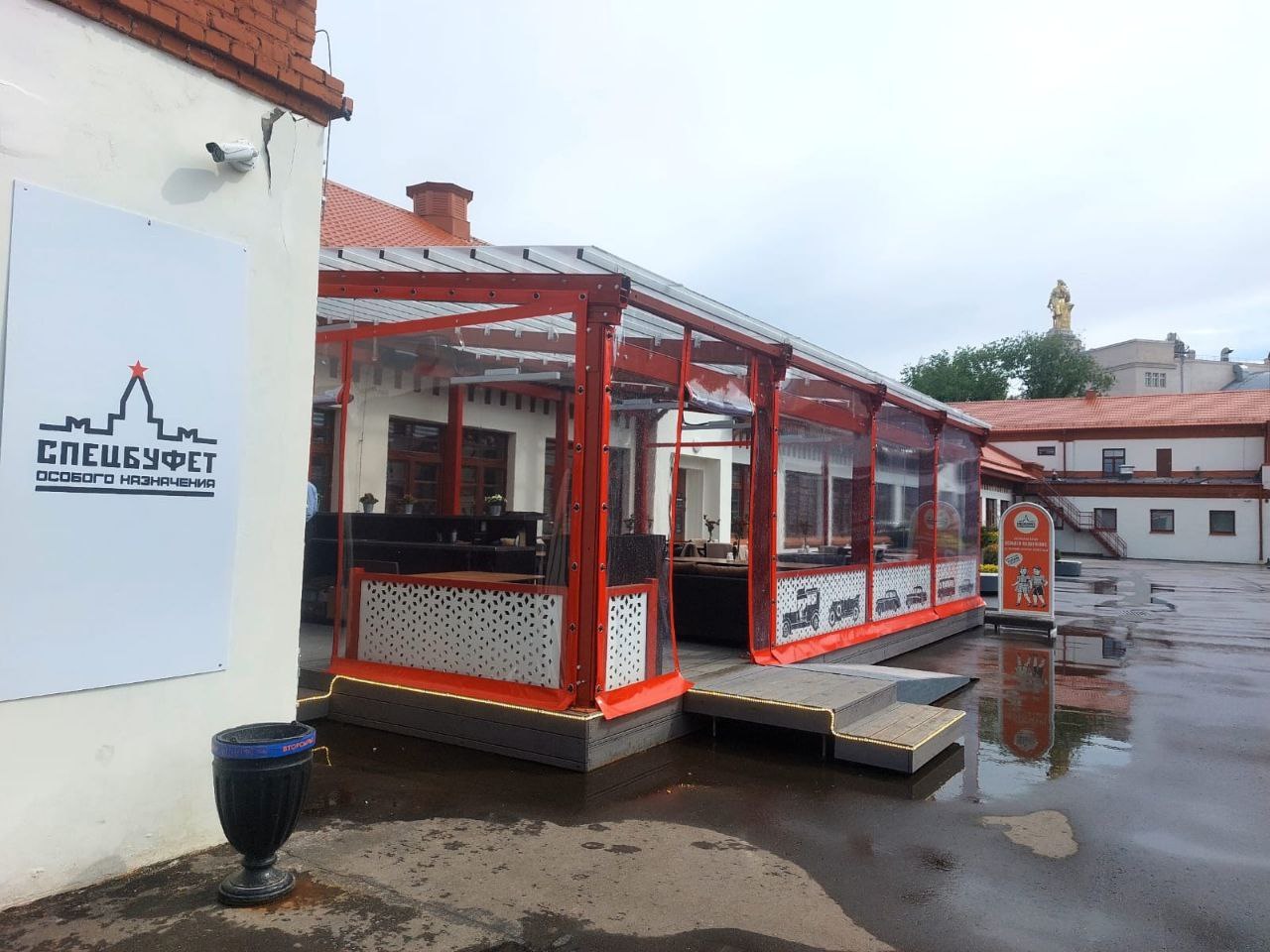 ПВХ шторы для летней террасы кафе в Комаричах